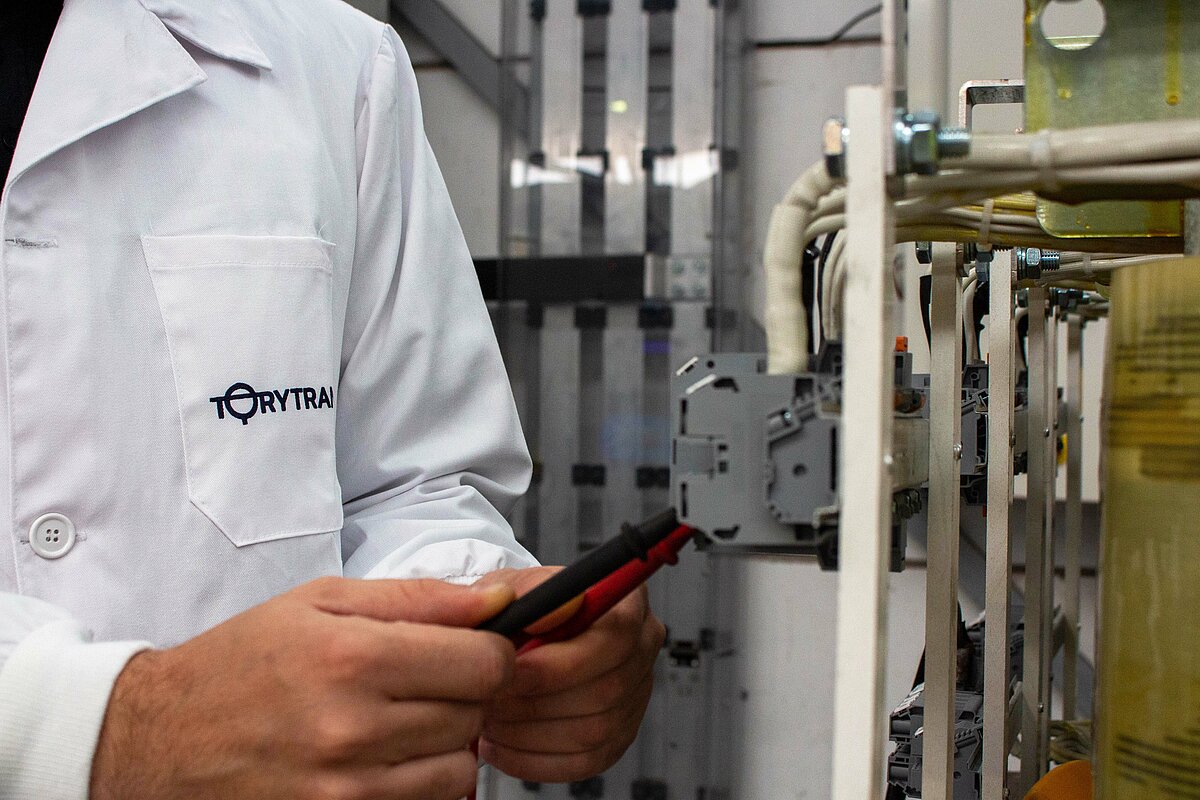 Investigación y desarrollo Torytrans Trabajador de I+D+i de Torytrans